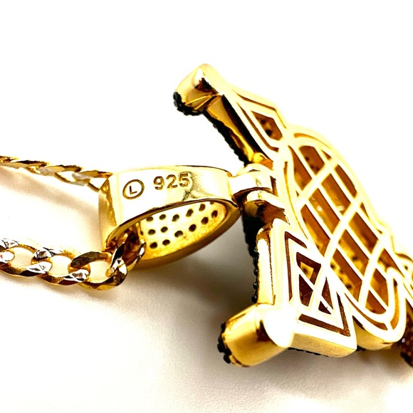 18K Gold Plated over 925 Sterling Silver 3D Round Cut Kuromi Necklace - Picture 9 of 10